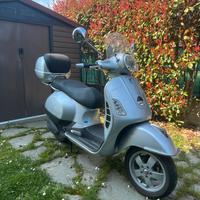 Vespa gts 250 ie