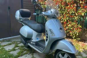Vespa gts 250 ie