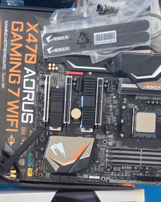 Gigabyte X470 Gaming WiFi 7 AM4 Scheda madre ATX