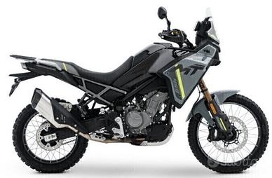 Cf Moto 450MT E5+ in pronta consegna