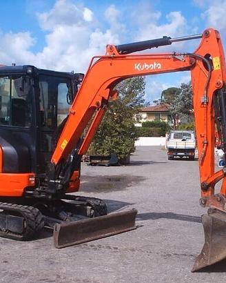 Miniescavatore usato KUBOTA U36.4