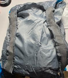 Zaino pieghevole ultraleggero più portafoglio