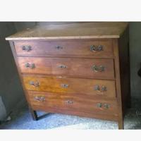 Cassettone Liberty originale
