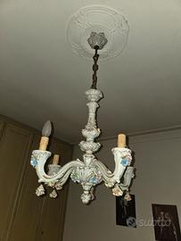 lampadario in porcellana capodimonte