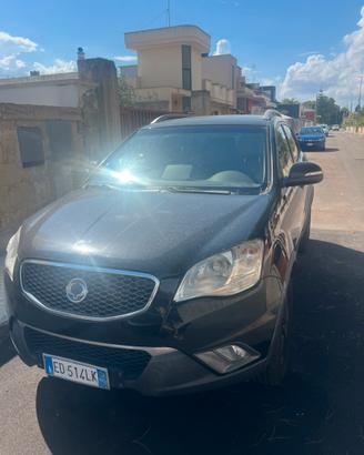 Korando 2.0 D 1500€