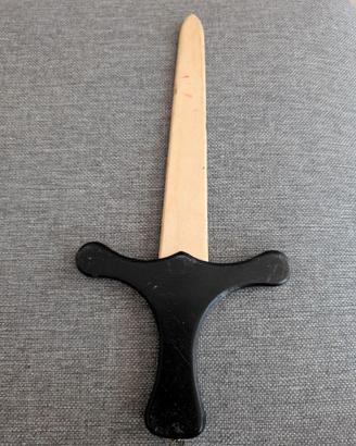 Spada giocattolo in legno made in Italy