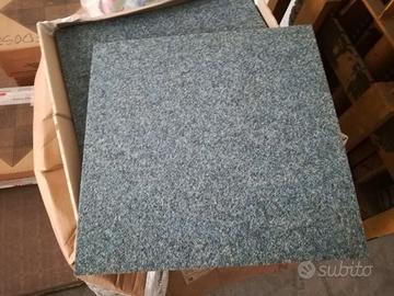 PIASTRELLE AUTOPOSANTI MOQUETTE