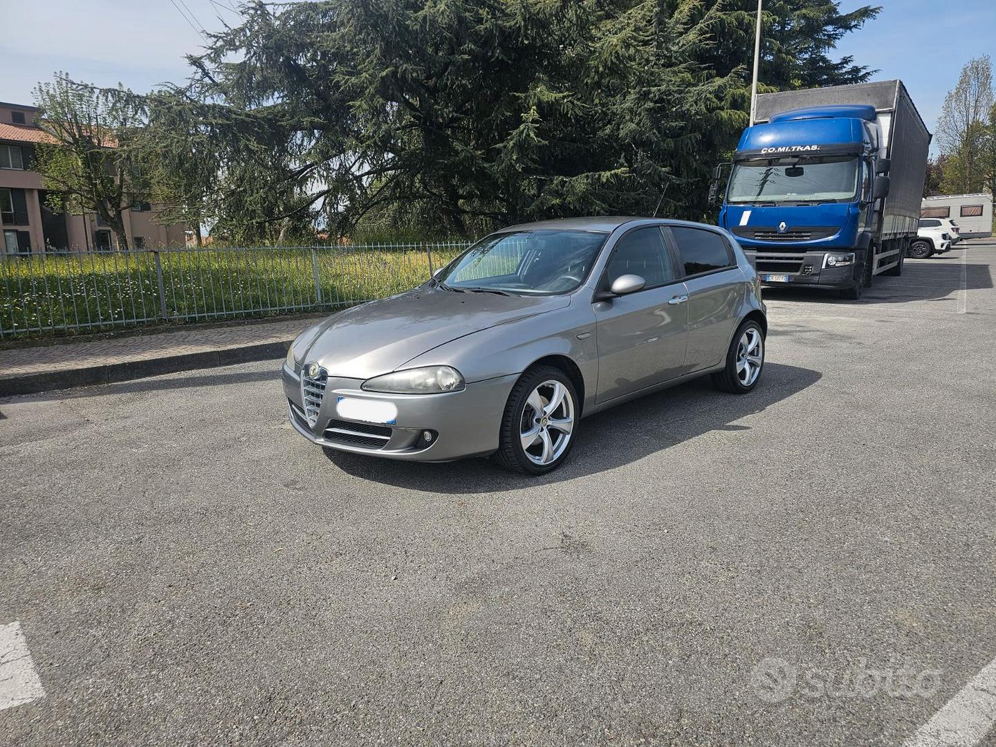 Alfa Romeo 147 2006 photo 2