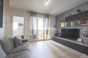 APPARTAMENTO CON TERRAZZO E GARAGE RECENTE COSTRUZ