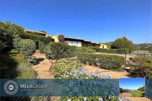 Trilocale con vista mare e box auto