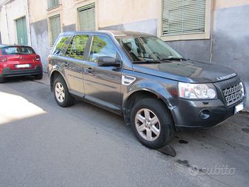 Land Rover Freelander 2