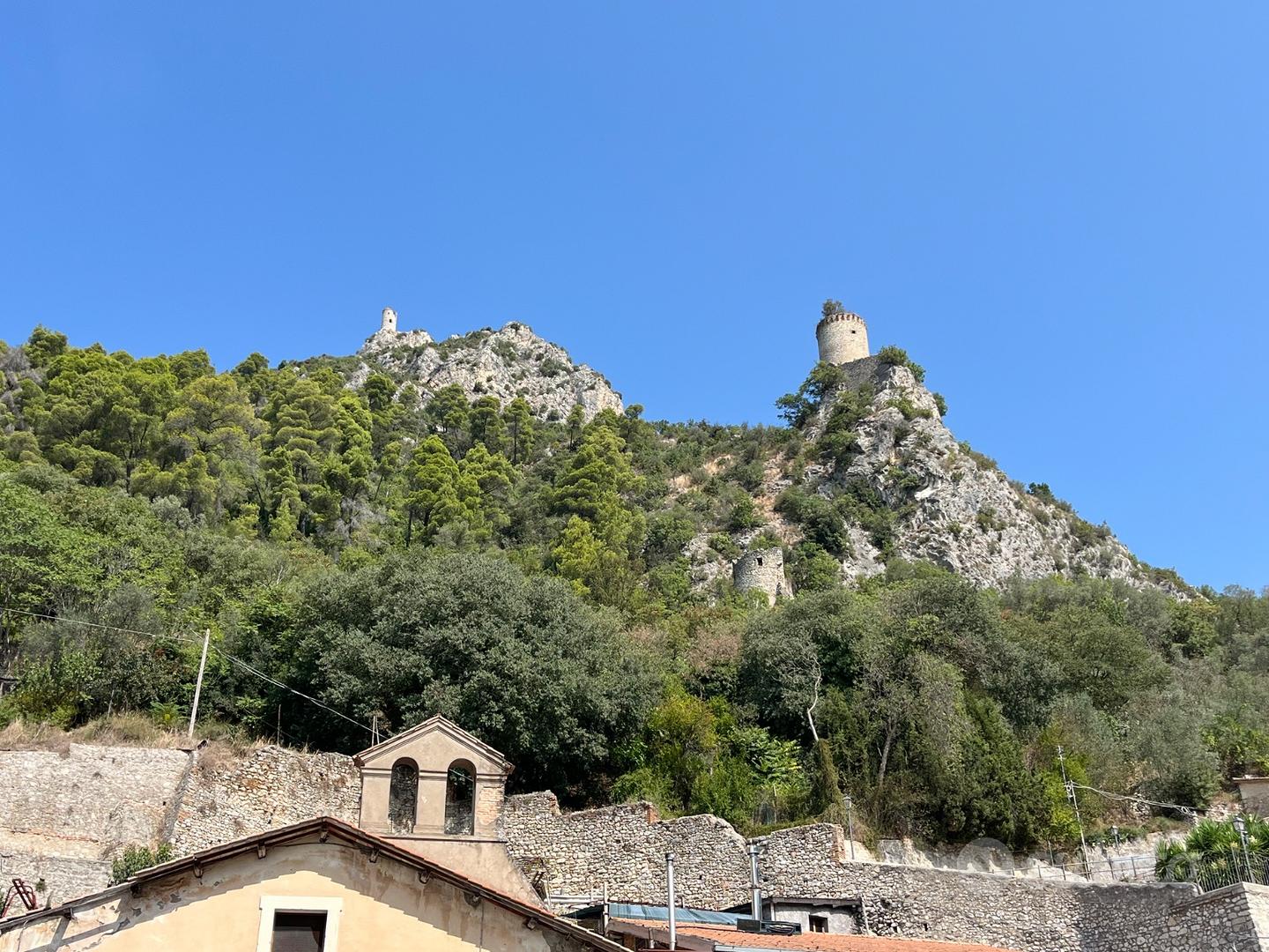 Casale in pietra umbra da ristrutturare - Vista 5
