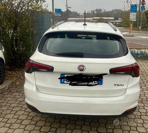 Fiat Tipo 1.6 MJ Diesel STATION WAGON