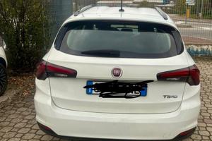 Fiat Tipo 1.6 MJ Diesel STATION WAGON