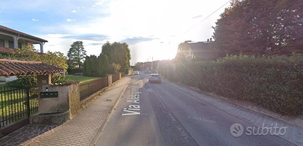 Bilocale arredato e con balcone - posto auto