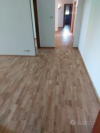 Parquet Prefinito 2 scelta formato Strip a Torino