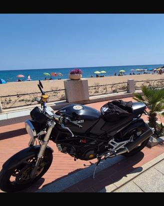 Ducati monster 900 ss