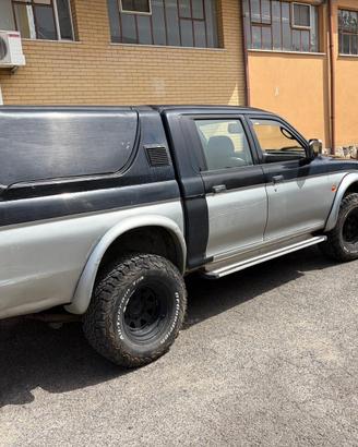 Mitsubishi L200  anno 1998