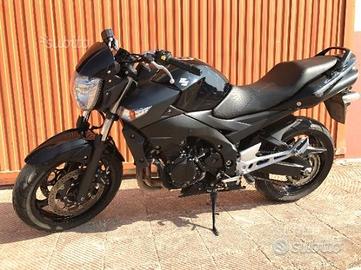 Gsr 600 ricambi suzuki gsr600 2008 km 17.000
