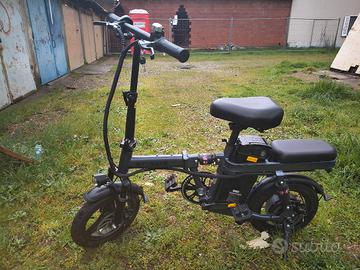 Mini E-bike Engwe