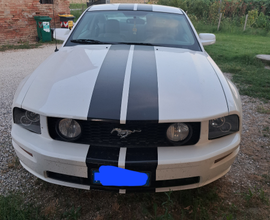 Ford Mustang 4.0 v6