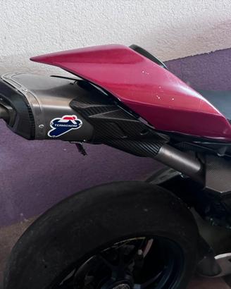 Ducati V4 S racing