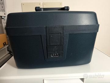beauty case rigido 'Roncato'
