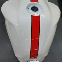 Serbatoio carburante fz1