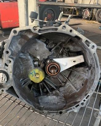 Cambio manuale Kia Carnival 2.9 CRDI J3 106Kw