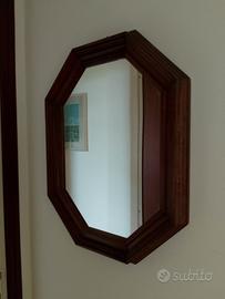 specchio in legno