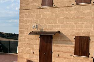 Torrette fronte Ospedale Regionale