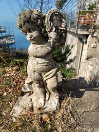 Putto in cemento