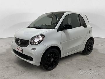 smart fortwo 70 1.0 52kW brabus style twinamic