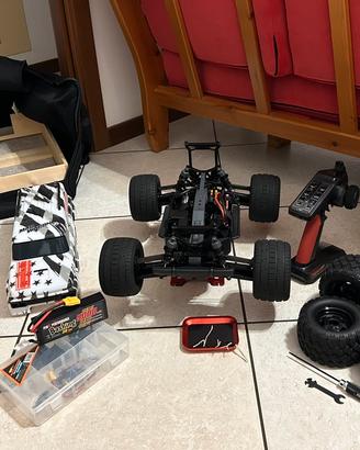 Kyosho mad wagon con accessori