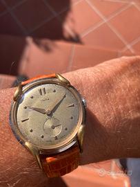 Orologio Dress Watch Vetta manuale oversize 37mm