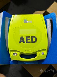Defibrillatore automatico