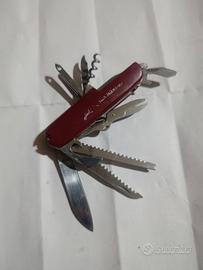 coltellino svizzero 