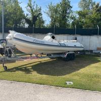 ALSON 660 con MERCURY 200 OPTIMAX