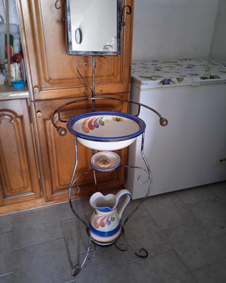 lavatoio  vintage in ceramica 