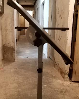 TAVOLINO per vari usi