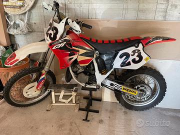 Honda cr 125 2t cross
