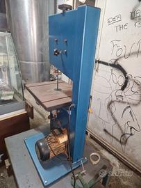 sega a nostro per legno