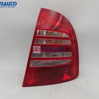 Fanale post dx SKODA SUPERB I (3U4) '01