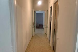 Pomezia quadrilocale con 2 balconi