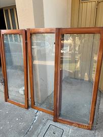 Finestre a due/tre ante in legno