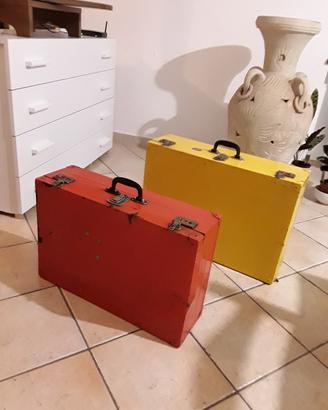 2 valigie in metallo anni '50 colorate originali 