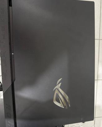 Notebook gaming ROG Magbook2021