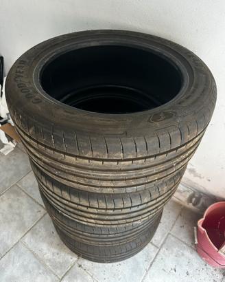 245/45R17 Goodyear