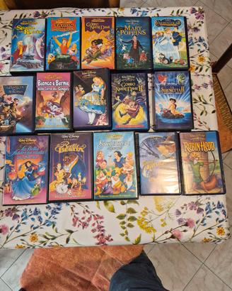 videocassette VHS DISNEY