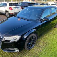 AUDI - A3 - SPB 1.6 TDI S tronic Sport - NEOPATENT